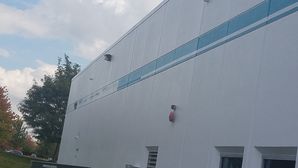Exterior Factory Painting in Aurora, IL (1)